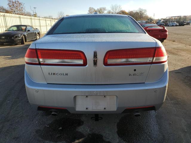 Photo 5 VIN: 3LNHL2GC0BR767870 - LINCOLN MKZ 