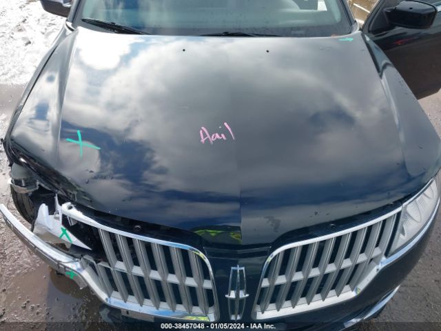 Photo 9 VIN: 3LNHL2GC0BR768503 - LINCOLN MKZ 