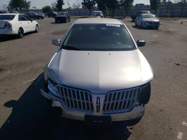 Photo 4 VIN: 3LNHL2GC0CR801923 - LINCOLN MKZ 