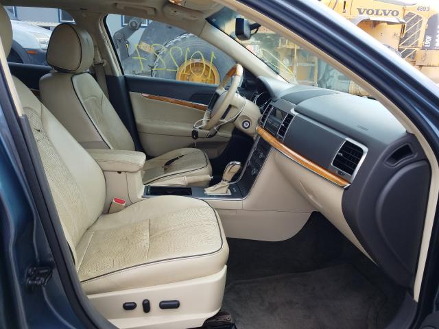 Photo 4 VIN: 3LNHL2GC0CR812601 - LINCOLN MKZ 