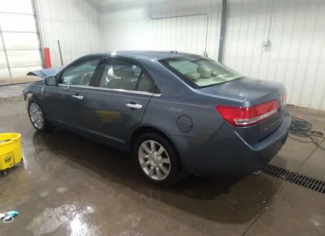 Photo 2 VIN: 3LNHL2GC0CR819063 - LINCOLN MKZ 