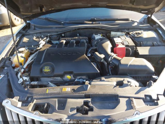 Photo 9 VIN: 3LNHL2GC1AR601257 - LINCOLN MKZ 