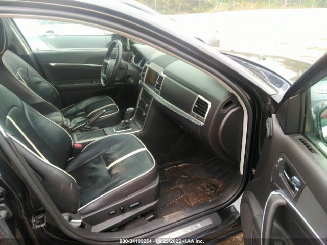 Photo 4 VIN: 3LNHL2GC1AR658154 - LINCOLN MKZ 