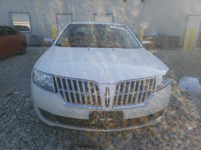 Photo 4 VIN: 3LNHL2GC1CR814292 - LINCOLN MKZ 