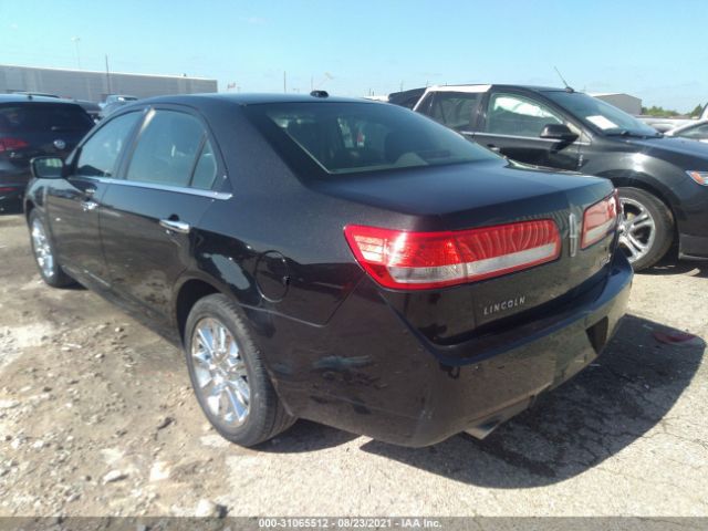 Photo 2 VIN: 3LNHL2GC1CR829455 - LINCOLN MKZ 