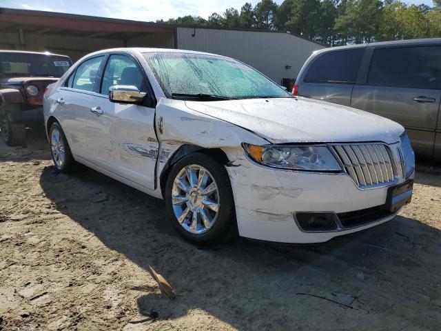 Photo 0 VIN: 3LNHL2GC1CR829603 - LINCOLN MKZ 