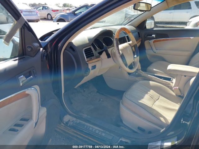 Photo 4 VIN: 3LNHL2GC2AR654517 - LINCOLN MKZ 