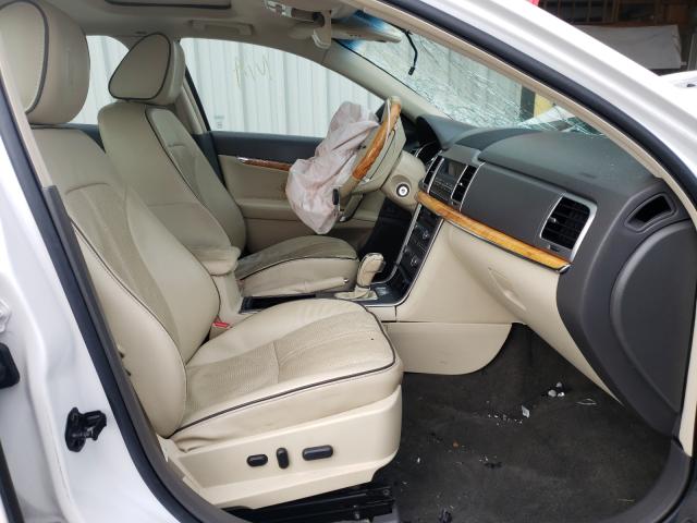 Photo 4 VIN: 3LNHL2GC2AR753077 - LINCOLN MKZ 