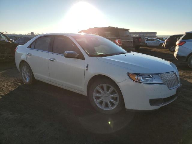 Photo 3 VIN: 3LNHL2GC2CR812714 - LINCOLN MKZ 