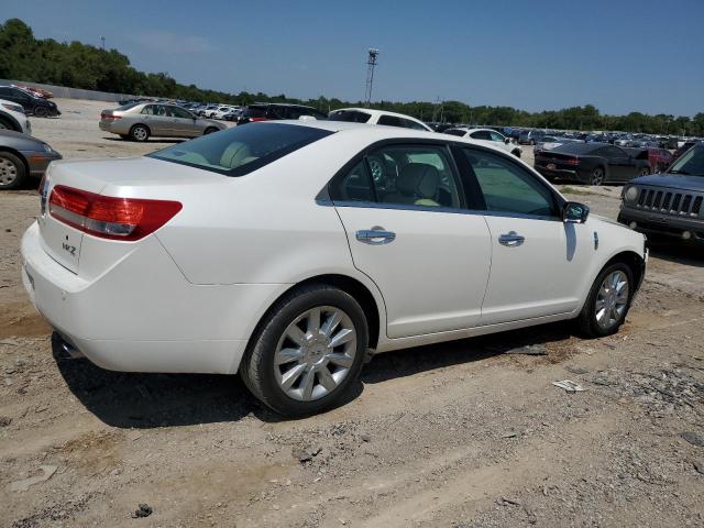 Photo 2 VIN: 3LNHL2GC2CR813605 - LINCOLN MKZ 