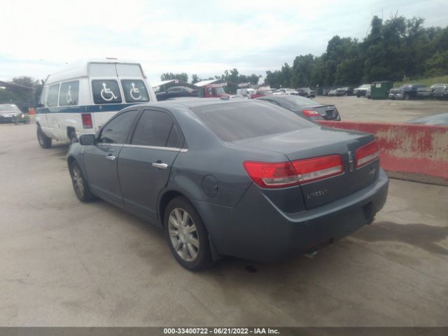 Photo 2 VIN: 3LNHL2GC2CR827147 - LINCOLN MKZ 