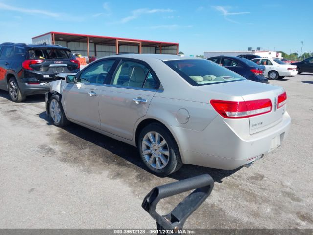 Photo 2 VIN: 3LNHL2GC3AR750303 - LINCOLN MKZ 