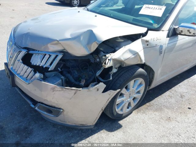 Photo 5 VIN: 3LNHL2GC3AR750303 - LINCOLN MKZ 