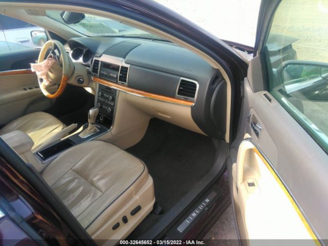 Photo 4 VIN: 3LNHL2GC3BR762825 - LINCOLN MKZ 