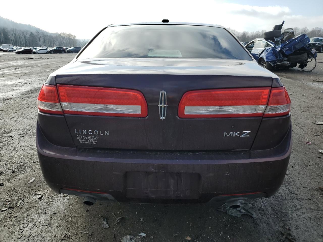 Photo 5 VIN: 3LNHL2GC3BR766356 - LINCOLN MKZ 