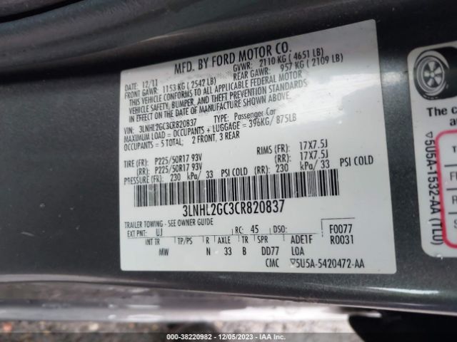 Photo 8 VIN: 3LNHL2GC3CR820837 - LINCOLN MKZ 