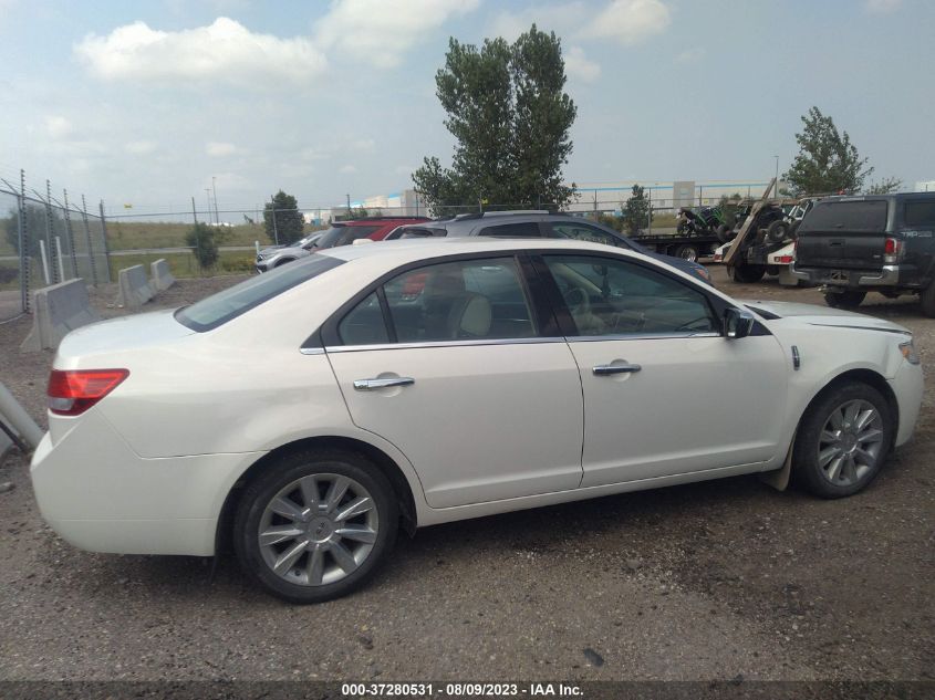 Photo 12 VIN: 3LNHL2GC3CR827562 - LINCOLN MKZ 