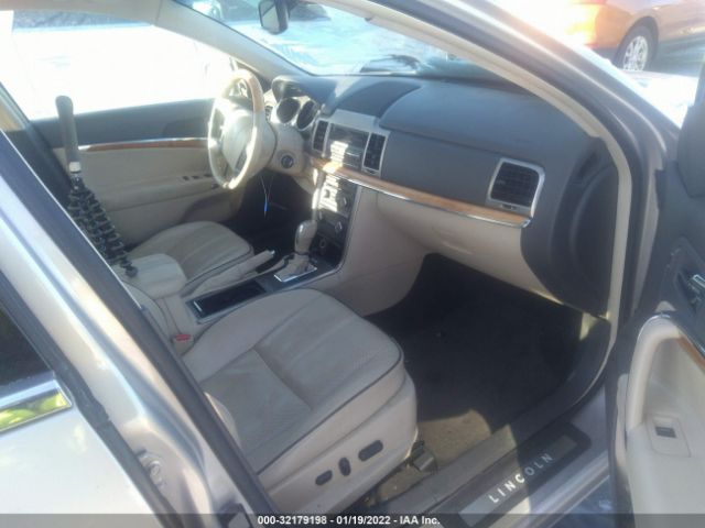 Photo 4 VIN: 3LNHL2GC4AR605657 - LINCOLN MKZ 