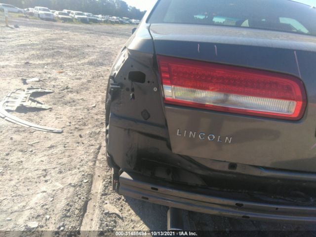 Photo 5 VIN: 3LNHL2GC4AR650923 - LINCOLN MKZ 