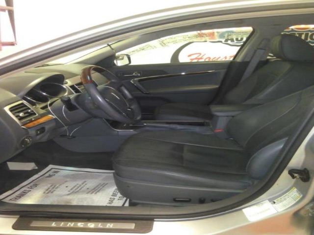 Photo 5 VIN: 3LNHL2GC4AR659864 - LINCOLN MKZ 