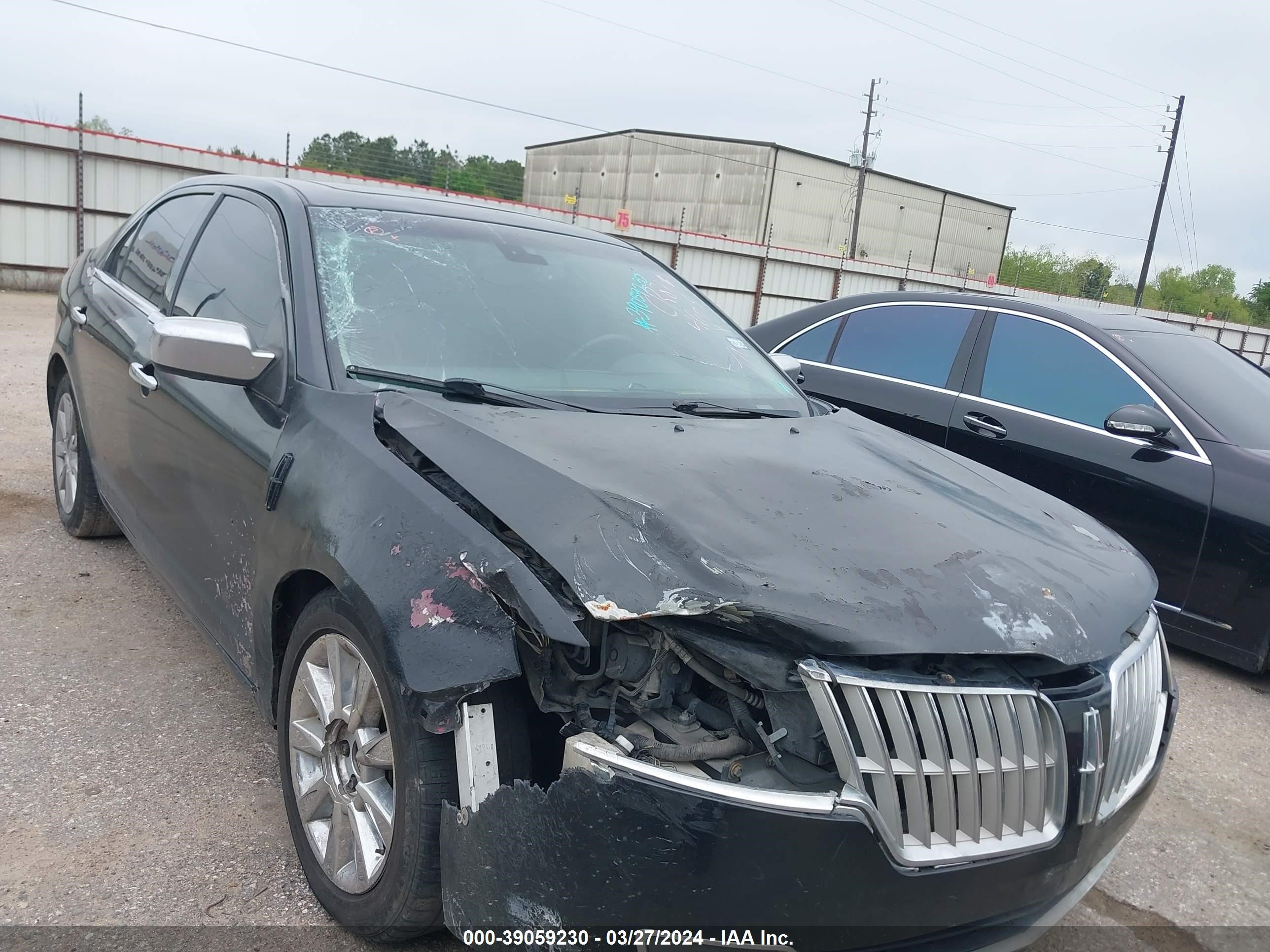 Photo 0 VIN: 3LNHL2GC4CR814609 - LINCOLN MKZ 