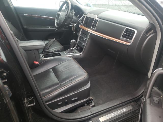 Photo 4 VIN: 3LNHL2GC4CR820619 - LINCOLN MKZ 