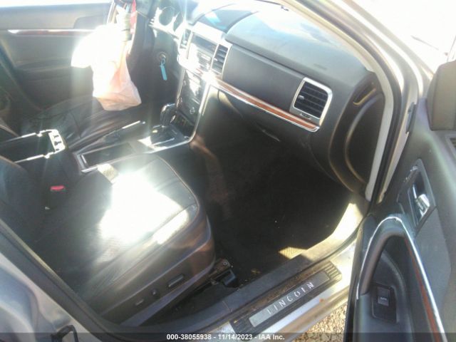 Photo 4 VIN: 3LNHL2GC5BR753754 - LINCOLN MKZ 