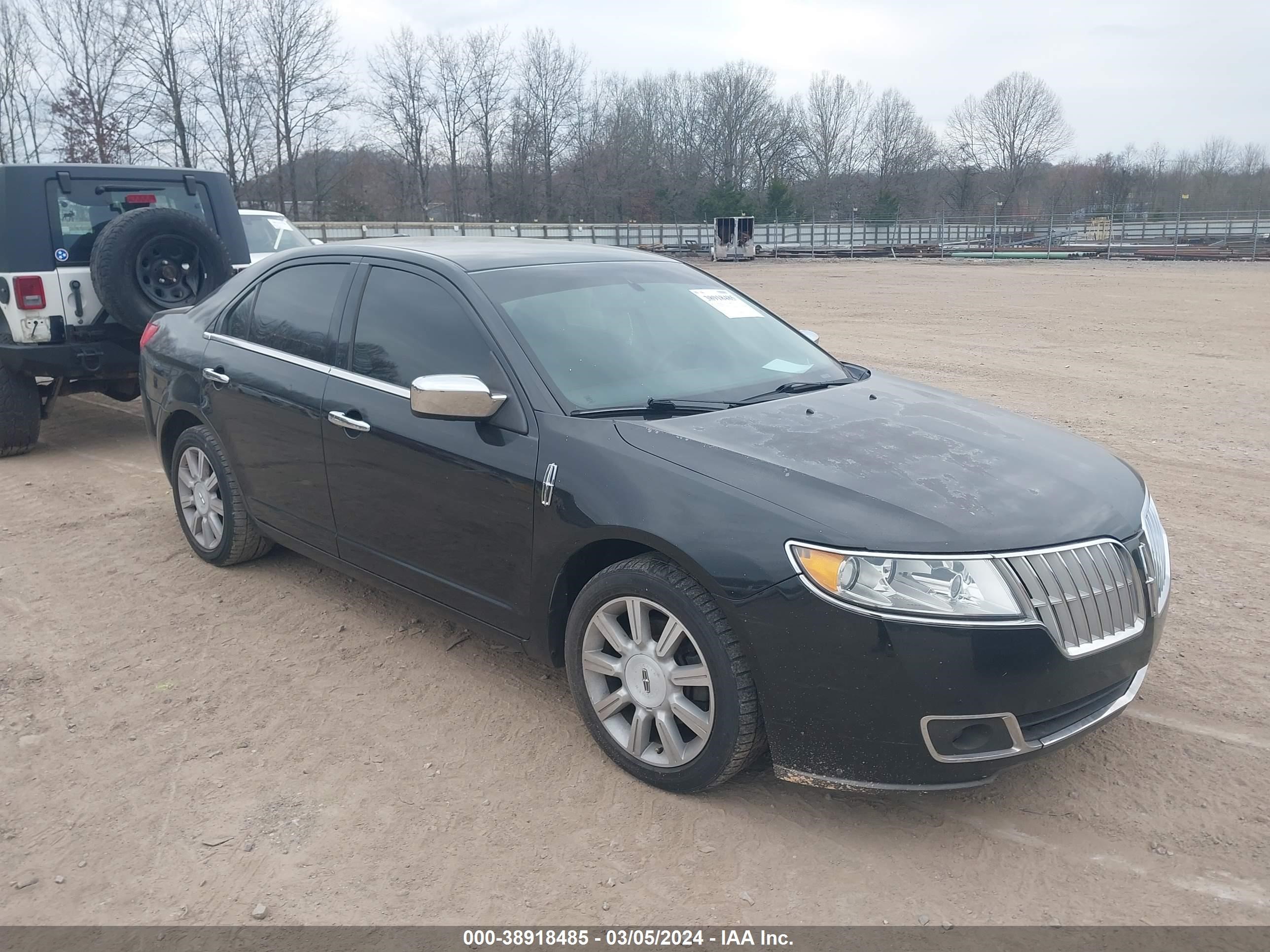 Photo 0 VIN: 3LNHL2GC5BR769470 - LINCOLN MKZ 