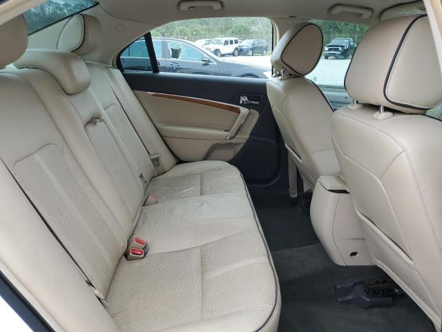 Photo 9 VIN: 3LNHL2GC5CR807121 - LINCOLN MKZ 