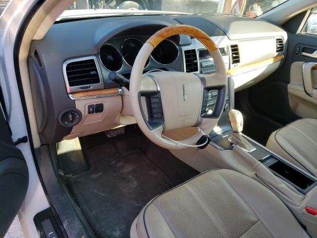 Photo 8 VIN: 3LNHL2GC5CR807992 - LINCOLN MKZ 