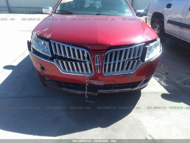 Photo 5 VIN: 3LNHL2GC5CR813646 - LINCOLN MKZ 