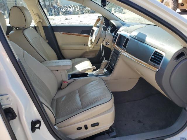 Photo 4 VIN: 3LNHL2GC5CR823464 - LINCOLN MKZ 