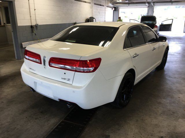 Photo 3 VIN: 3LNHL2GC5CR832830 - LINCOLN MKZ 