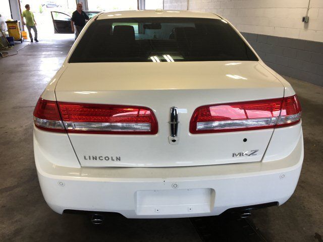 Photo 9 VIN: 3LNHL2GC5CR832830 - LINCOLN MKZ 