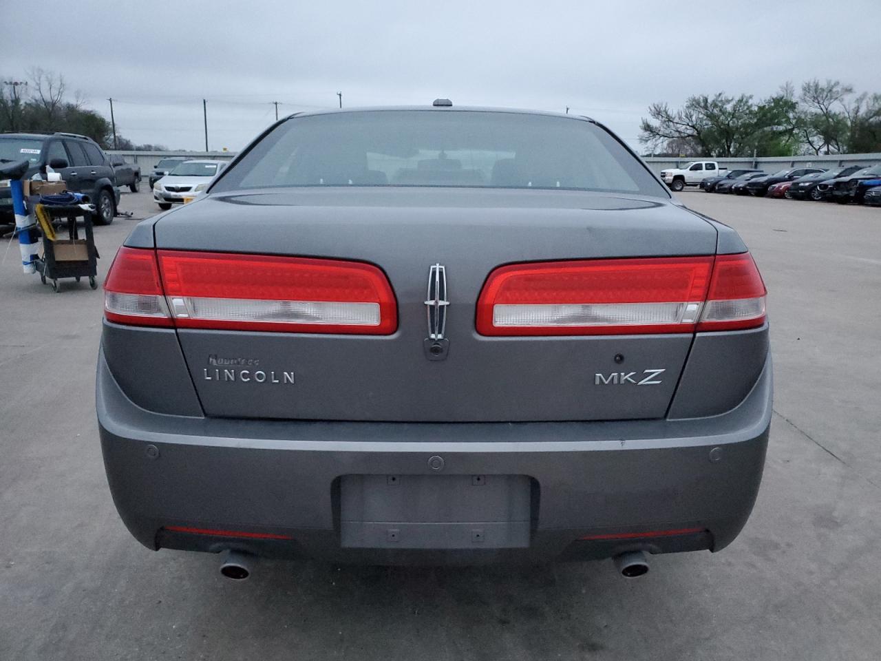 Photo 5 VIN: 3LNHL2GC5CR838126 - LINCOLN MKZ 