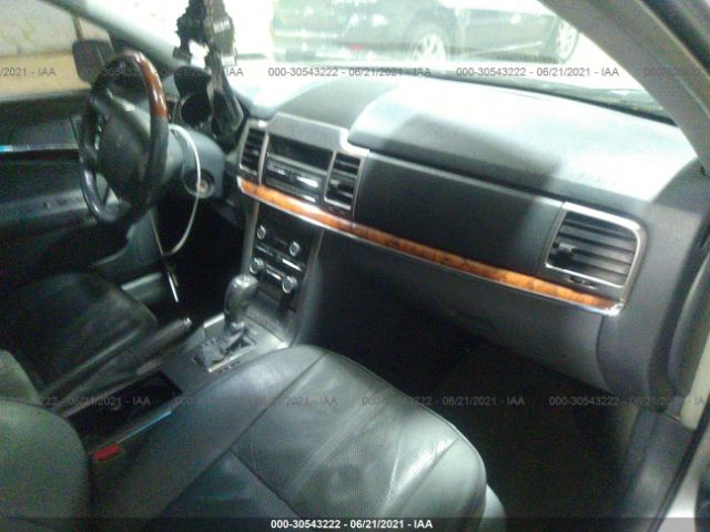 Photo 4 VIN: 3LNHL2GC6AR624629 - LINCOLN MKZ 