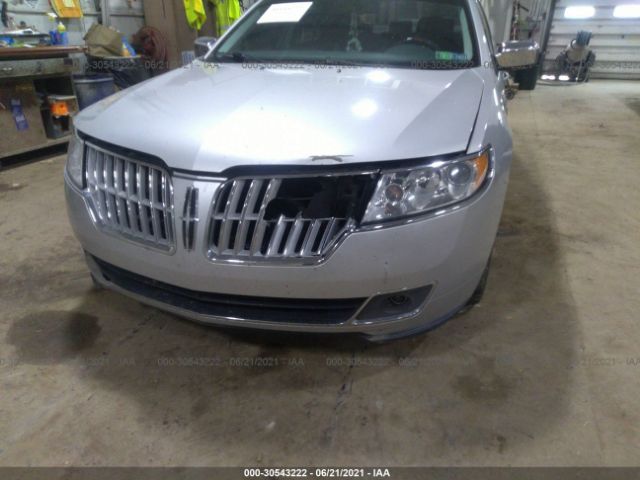 Photo 5 VIN: 3LNHL2GC6AR624629 - LINCOLN MKZ 