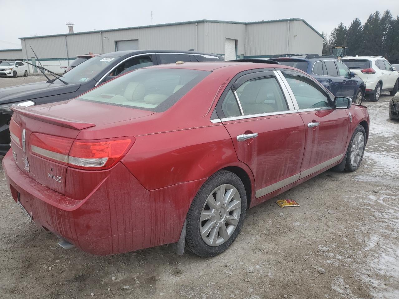 Photo 2 VIN: 3LNHL2GC6BR757294 - LINCOLN MKZ 