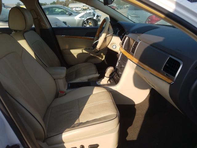 Photo 4 VIN: 3LNHL2GC6CR818287 - LINCOLN MKZ 