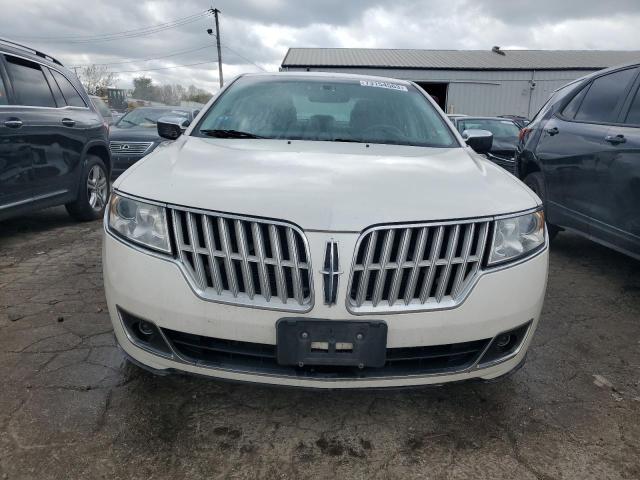 Photo 4 VIN: 3LNHL2GC6CR828835 - LINCOLN MKZ 