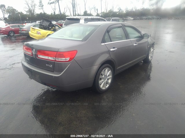 Photo 3 VIN: 3LNHL2GC6CR832576 - LINCOLN MKZ 