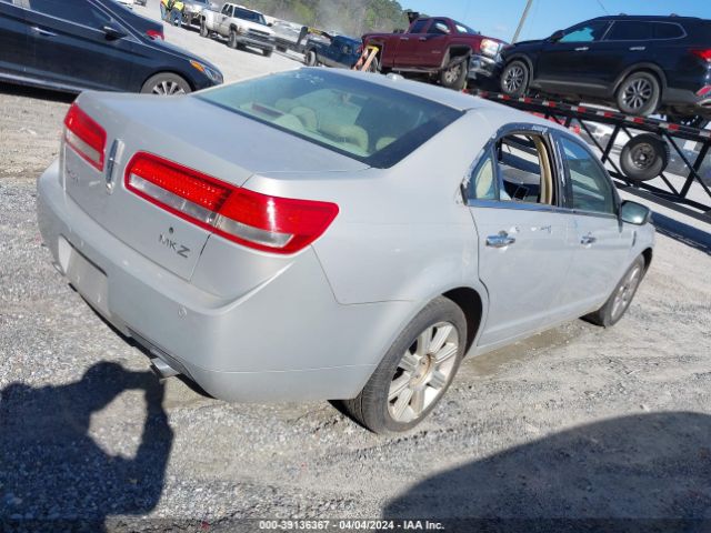 Photo 3 VIN: 3LNHL2GC7AR603272 - LINCOLN MKZ 