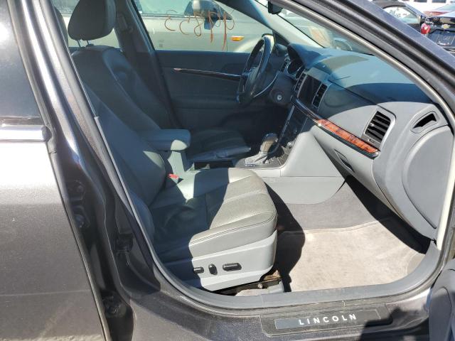 Photo 4 VIN: 3LNHL2GC7AR605782 - LINCOLN MKZ 