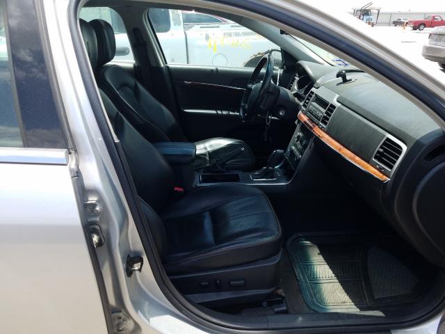 Photo 4 VIN: 3LNHL2GC7AR610223 - LINCOLN MKZ 