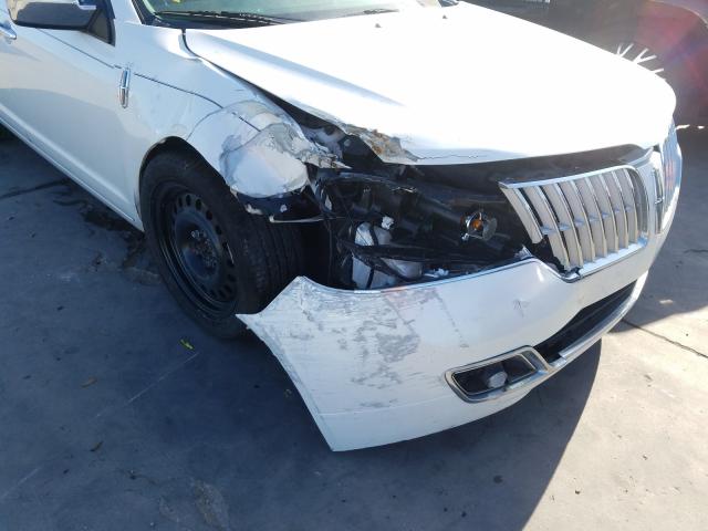 Photo 8 VIN: 3LNHL2GC7AR618290 - LINCOLN MKZ 