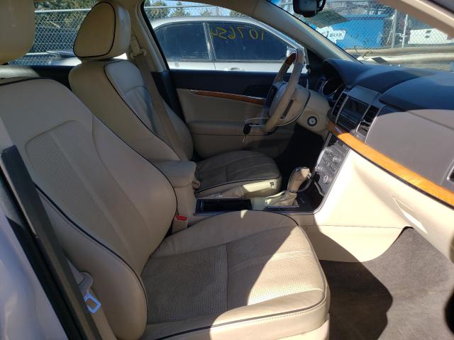 Photo 4 VIN: 3LNHL2GC7AR631802 - LINCOLN MKZ 