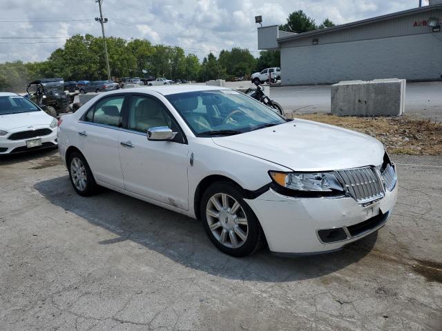 Photo 3 VIN: 3LNHL2GC7AR657090 - LINCOLN MKZ 