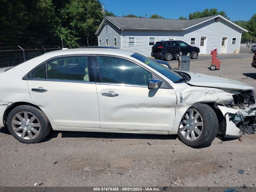 Photo 12 VIN: 3LNHL2GC7CR836801 - LINCOLN MKZ 