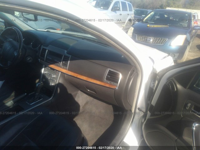 Photo 4 VIN: 3LNHL2GC8AR634756 - LINCOLN MKZ 