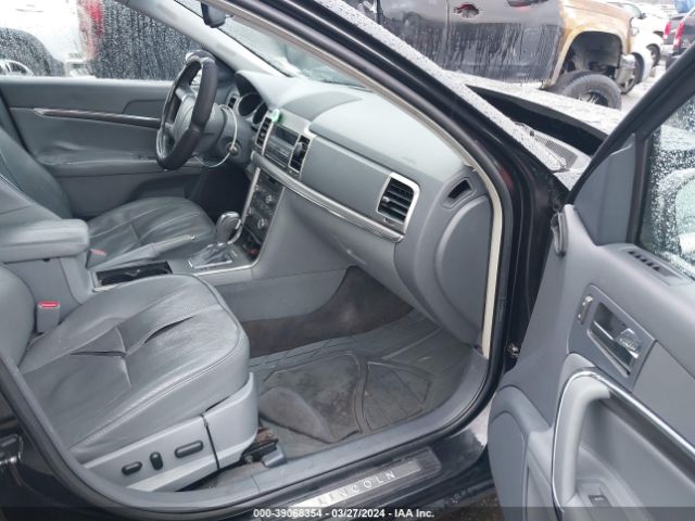 Photo 4 VIN: 3LNHL2GC8AR646583 - LINCOLN MKZ 